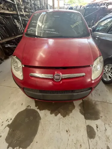 SUCATA FIAT PALIO ATTRACT 2013/2014 1.0 ( PARA VENDA DE PEÇAS )