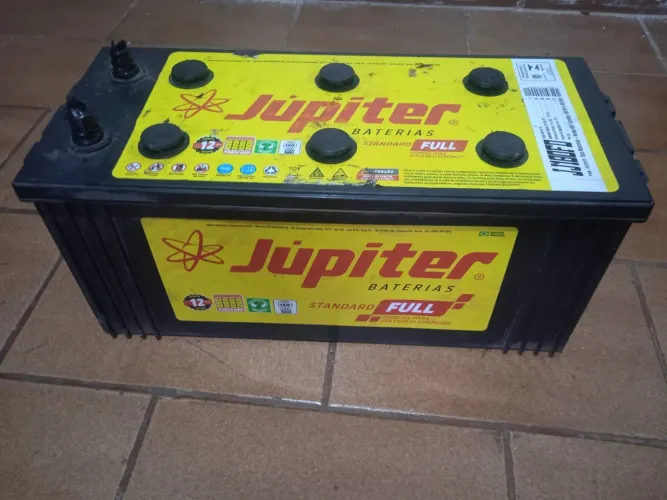 Vende Bateria de 180 amperes 