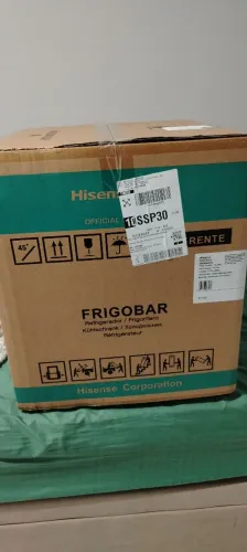 Vende-se um frigobar novo