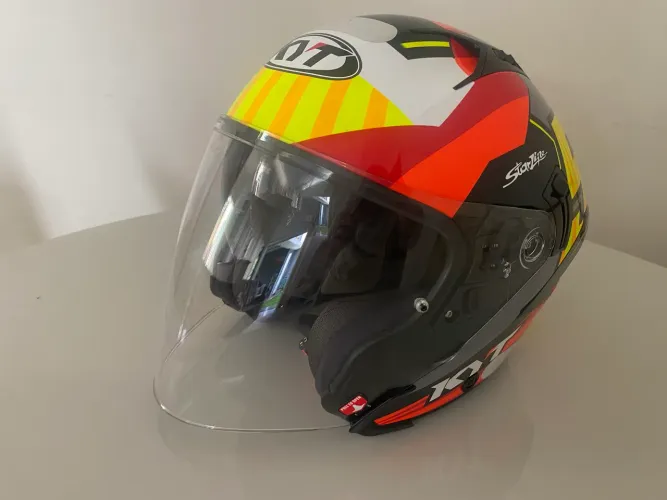 Capacete KYT tam M novinho 