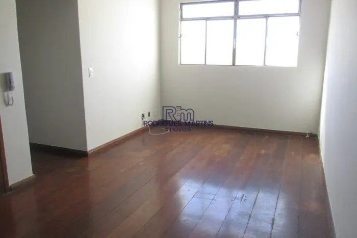 APARTAMENTO À VENDA DE 03 QUARTOS CAIÇARA