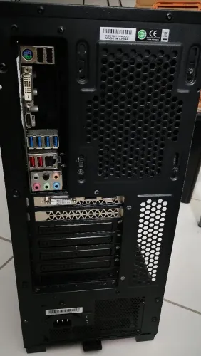 PC Ryzen 5 3600 | 16 GB | RX 550 | SSD 500 GB | Water Cooler Corsair