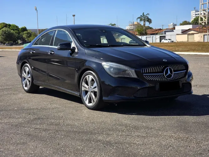 Mercedes-Benz CLA-200 Vision 1.6 TB 16V Flex Aut. 2015