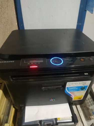 Impressora Samsung clx-3175n colorida está com msg de erro no coletor de resíduos 