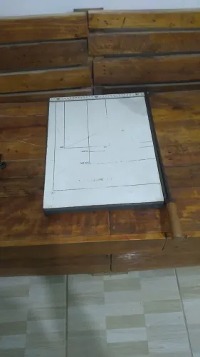 Guilhotina para encadernação