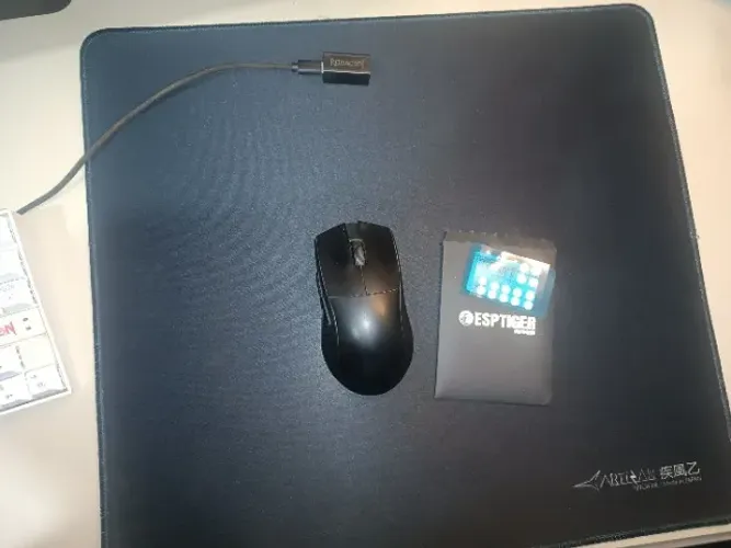 MOUSE GAMER SEM FIO REDRAGON KING PRO 4K + MOUSEPAD ARTIZAN