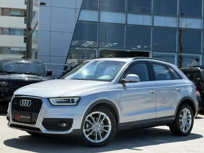 Audi Q3 2.0 TFSI Quat. 170/180cv S-tronic 5P 2015