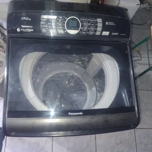 Máquina lava e seca Panasonic 17 kilos