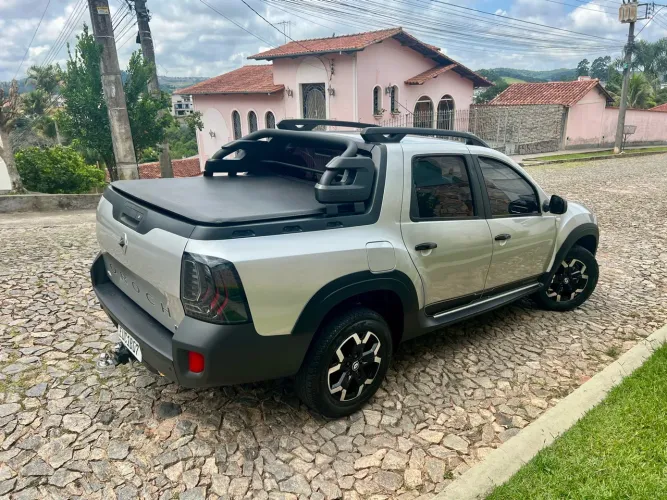 Renault Duster Oroch Outsider 1.3tce Flex Aut. 2023