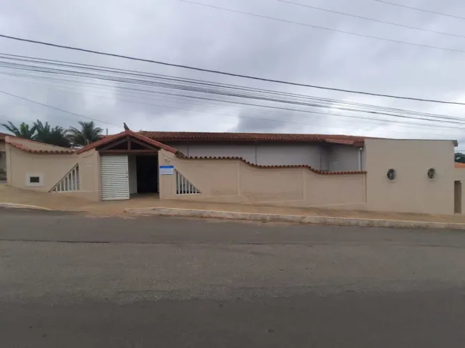 Sala Comercial para Venda em Sete Lagoas, Aeroporto Industrial, 1 dormitório, 2 banheiros