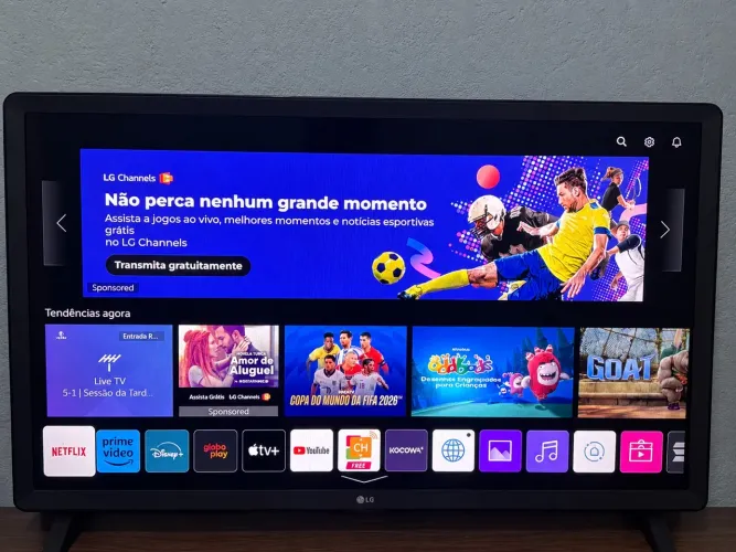 Smart TV LG de 32 polegadas.