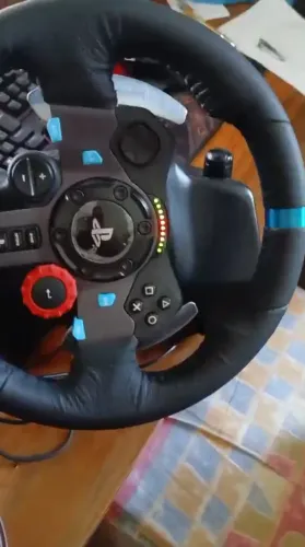Volante e Pedais Logitech G29