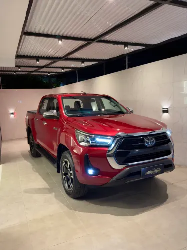 Toyota Hilux CD SRX 4X4 2.8 TDI 16V Diesel Aut. 2021