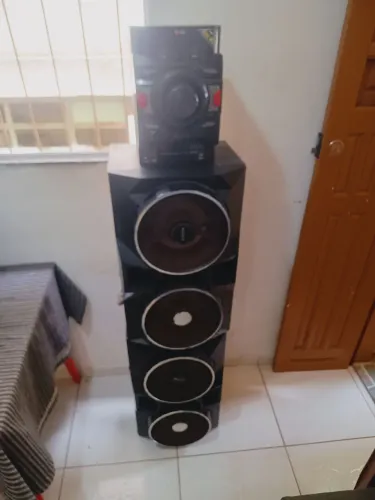 Vendo som lg am, fm, pendrive e bluetooth 