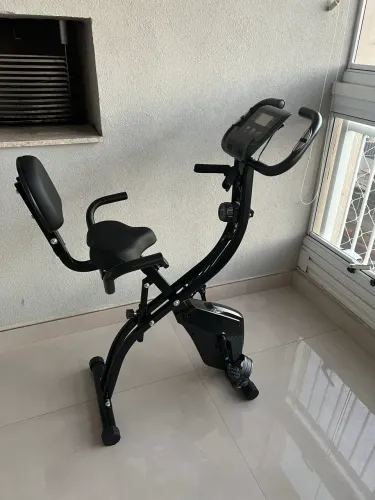 Bicicleta Ergométrica Vertical Dobrável Exercicio Para Perna Cor Preto