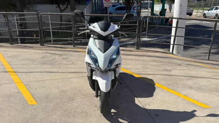 Honda Elite 125 muito conservada 