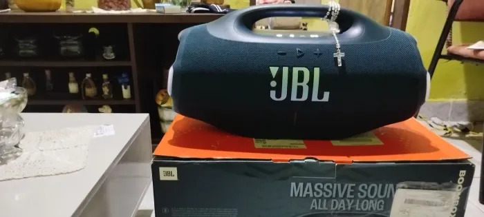 Bombox 4