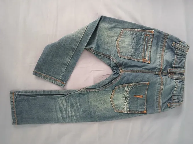 Calça Jeans infantil Tommy (c/ajuste de elástico interno) tam: 4