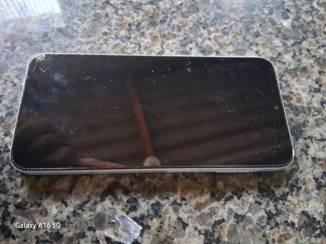 Samsung galaxy A15 256G e 8GRAM 5G