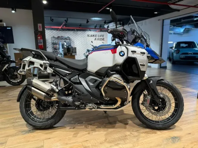 BMW R 1300 GS Adventure Premium Trophy 2026 - c/ Akrapovic