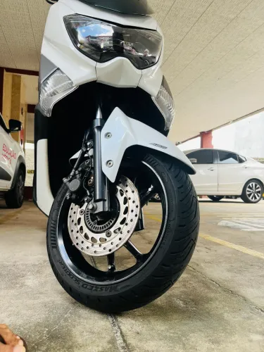 MOTO YAMAHA NMAX 160CC