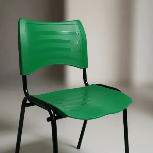 Cadeira fixa empilhável polipropileno verde - tubo 7/8 - modelo M800 - cor verde - à vista