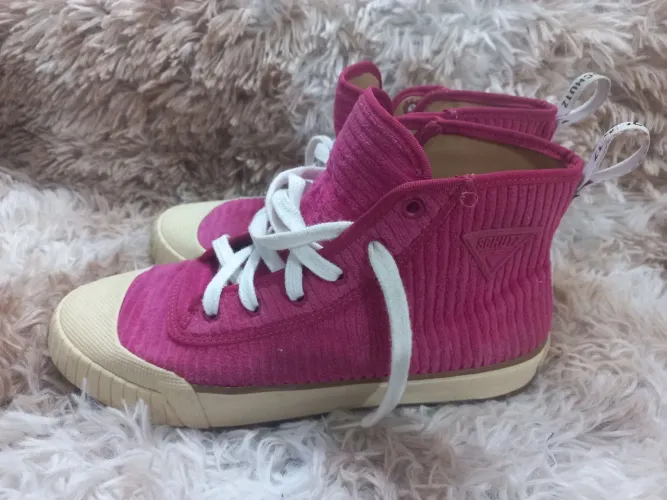 Tenis rosa cano alto schultz