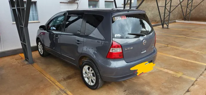 Nissan Livina S 1.6 16V Flex Fuel Mec. 2013