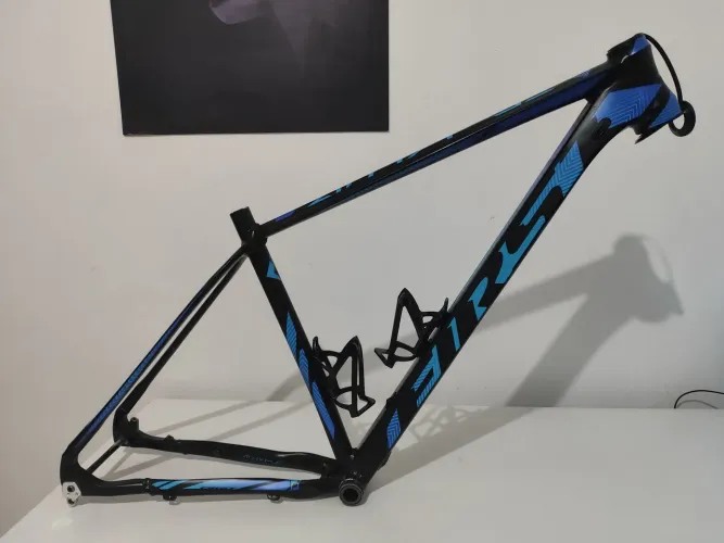 Quadro MTB First Athymus TM 19" Completo com Caixa de Direção e Central