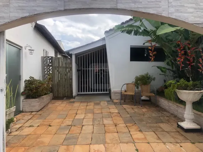 Casa Comercial Para Venda B. Brasil Em Uberlândia
