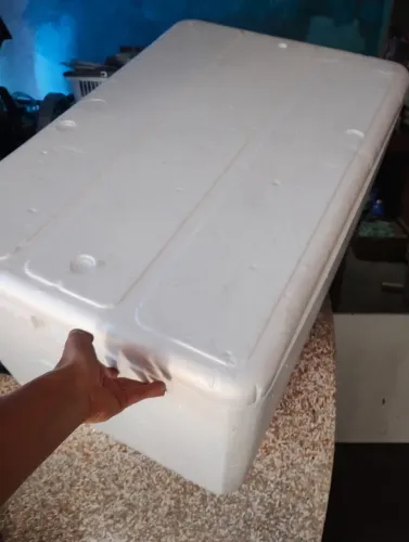Caixa de Isopor 100 litros Nova 