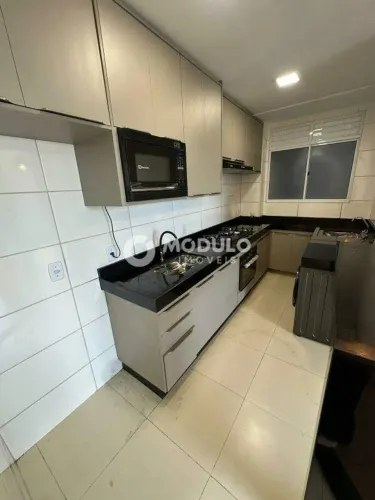 APARTAMENTO à venda, 2 quartos, 1 vaga, Martins - Uberlândia/MG