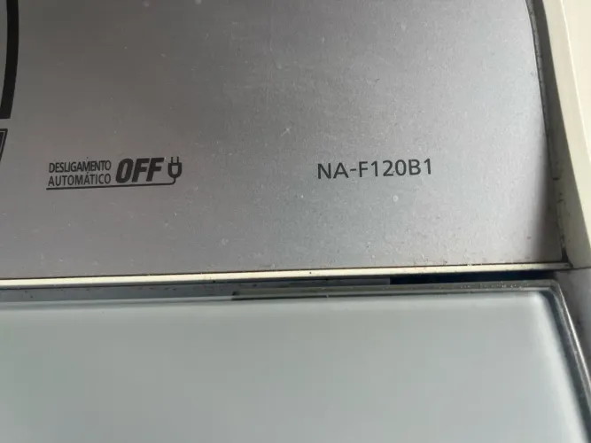 Vendo máquina de lavar roupa Panasonic 12 kilos