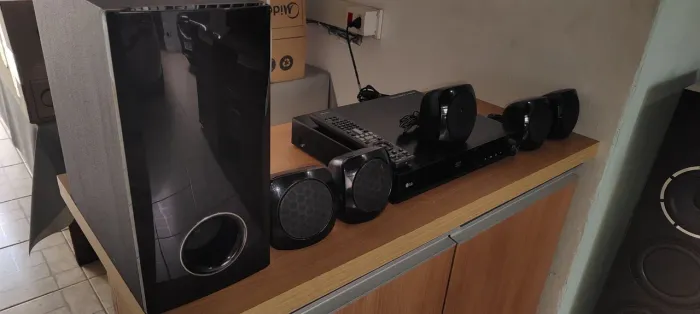 Home Theater LG Completo/Acompanha Adaptador BLUETOOTH