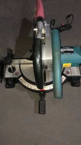 Makita MLS100 de Esquadria