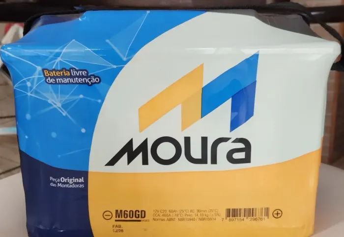 Vendo Bateria MOURA 60 AMPERES