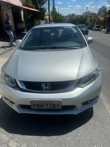 Honda Civic Sedan LXR 2.0 Flexone 16V Aut. 4P 2016