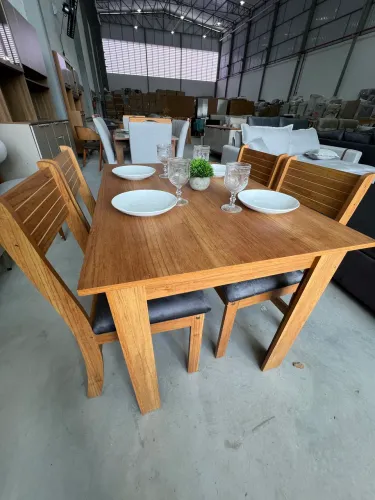 Mesa MDF 4 Cadeiras NOVO