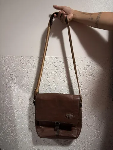 Bolsa de couro freeway com alça lateral