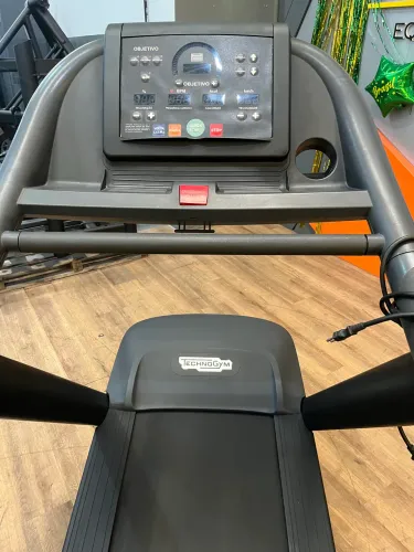 Esteira Technogym Jog500 
