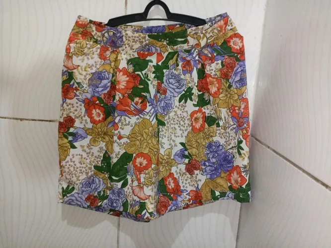 Short Crepe Chifon Floral Feminino M