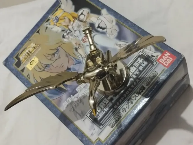 hyoga de cisne Object com caixa