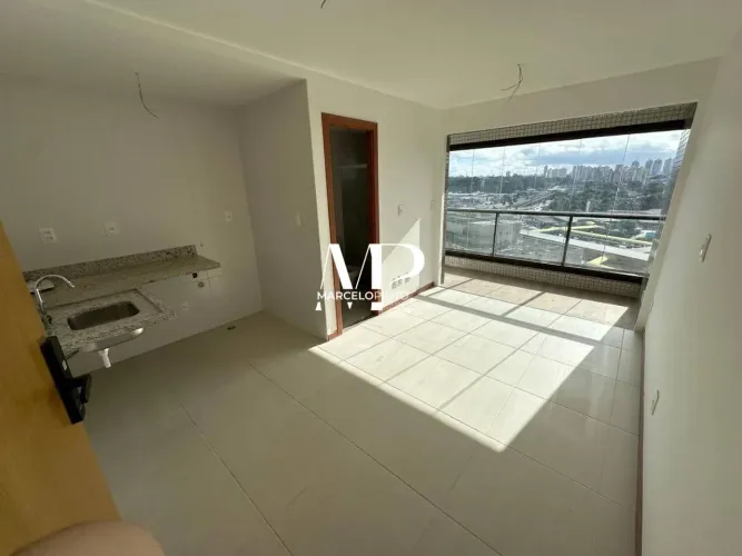 Studio Facility Tower 1/4