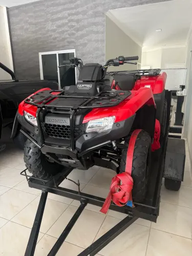 Vendo Quadriciclo Fourtrax já vai com a Carrocinha