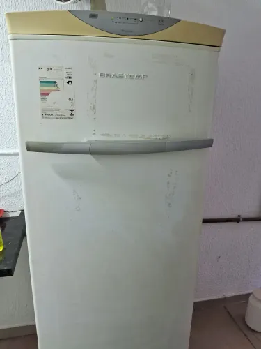 Geladeira Frost Free Brastemp gelo seco