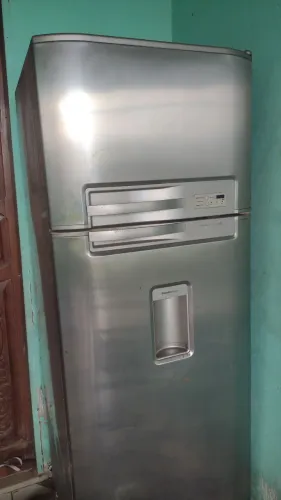 conserto de geladeira e freezer e bebedouro na residência 