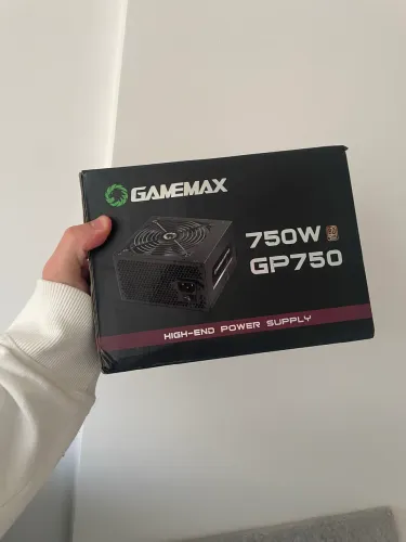 Fonte gamemax 750w 80Plus bronze