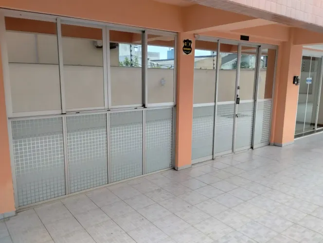 Loja Próximo a Leoberto Leal e a Faculdade Estácio de Sá em Barreiros PROMOÇÃO BLACK FRIDA