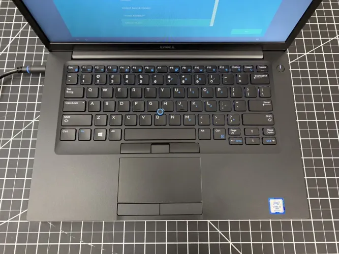 Notebook Dell core I7 7600 SSDNVMe 256 GB tela full HD super rápido com garantia