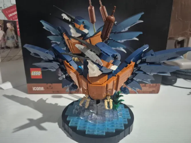 LEGO Icons: Martim-pescador
